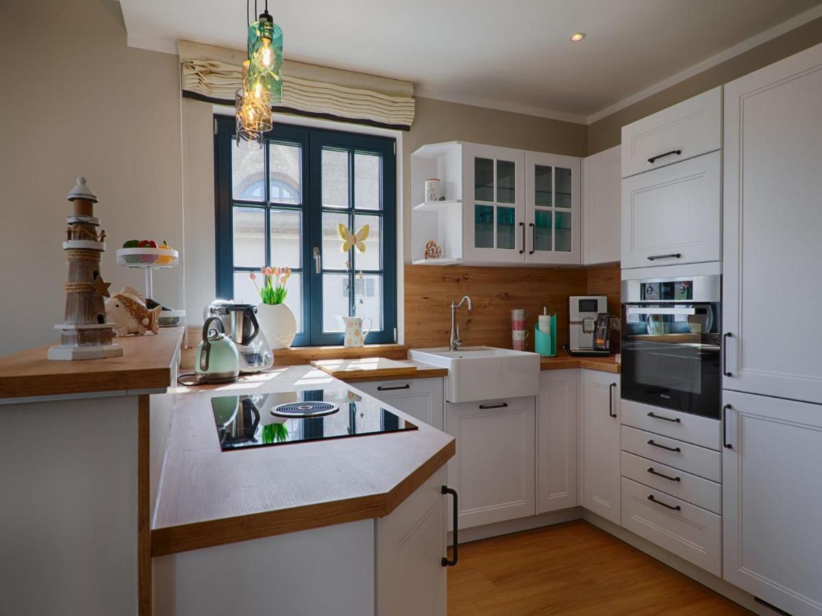 Reetland Am Meer - Premium Reetdachvilla Mit 3 Schlafzimmern, Sauna Und Kamin F27 ดรันส์เคอ ภายนอก รูปภาพ