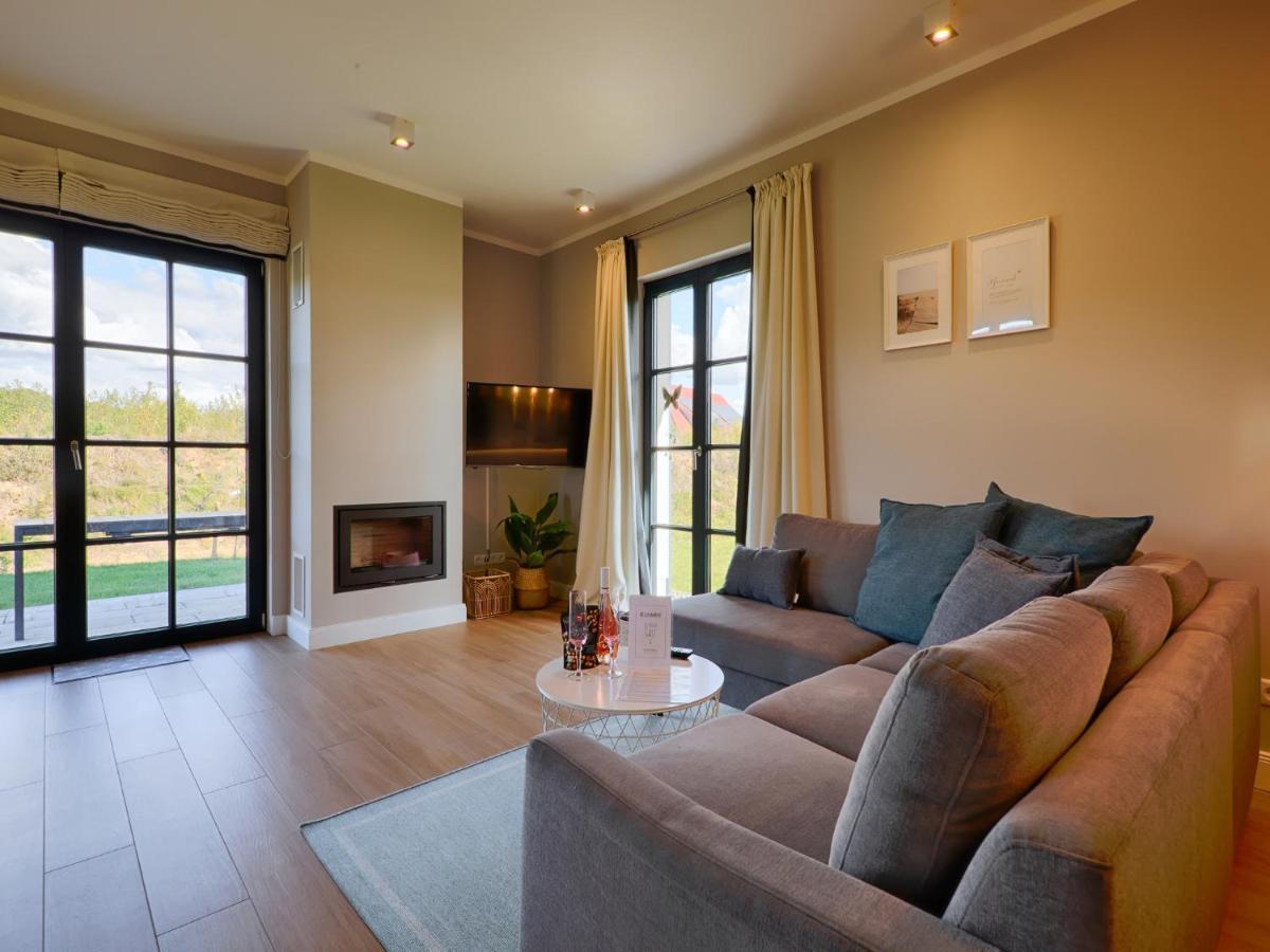 Reetland Am Meer - Premium Reetdachvilla Mit 3 Schlafzimmern, Sauna Und Kamin F27 ดรันส์เคอ ภายนอก รูปภาพ